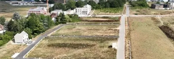 Terrain 247 m²