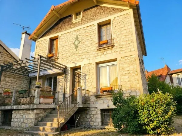 Maison 6 pièces 120 m²