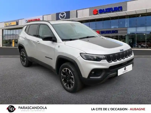 Jeep Compass 1.3 turbo t4 240ch phev 4xe trailhawk at6 eawd — photo 3
