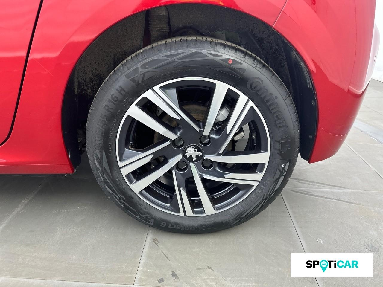 Peugeot 208 1.5 bluehdi 100ch s&s allure pack — photo 11