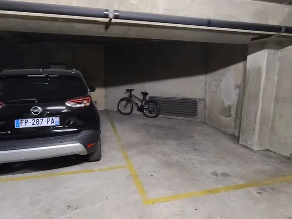 Place de parking Vanves