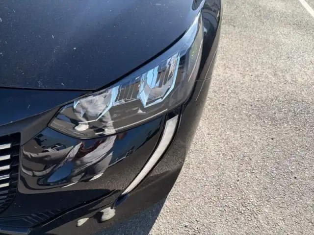 Peugeot 208 puretech 100 s&amp;s bvm6 style — photo 14