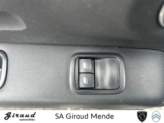 Citroën C3 puretech 83 s&amp;s bvm5 — photo 26