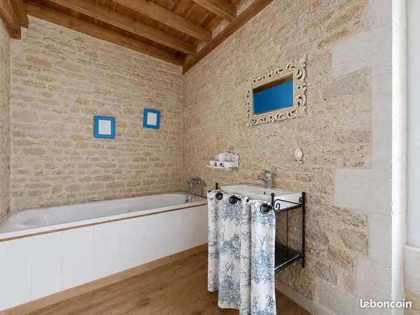 Maison familiale en pierre