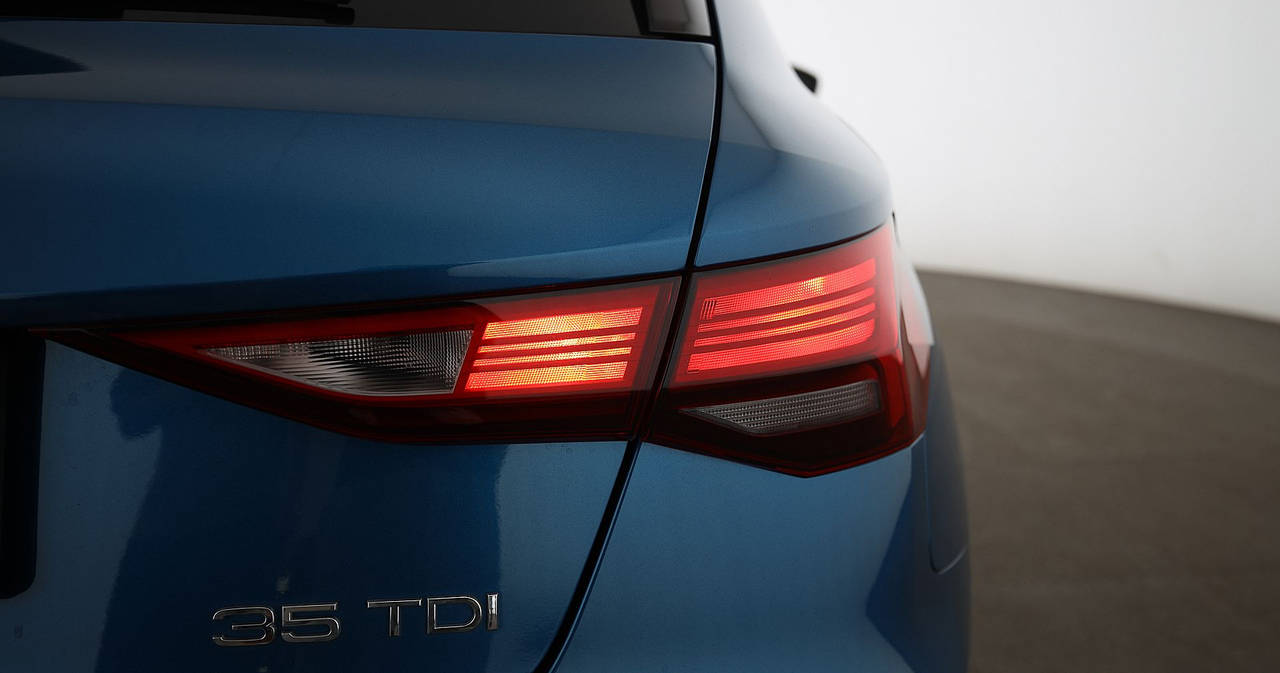 Audi A3 Sportback — photo 14