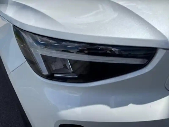 Volvo Ex40 single extended range 252ch ultra — photo 7