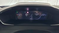 Peugeot 2008 1.2 PureTech 100ch S&S Allure — photo 10