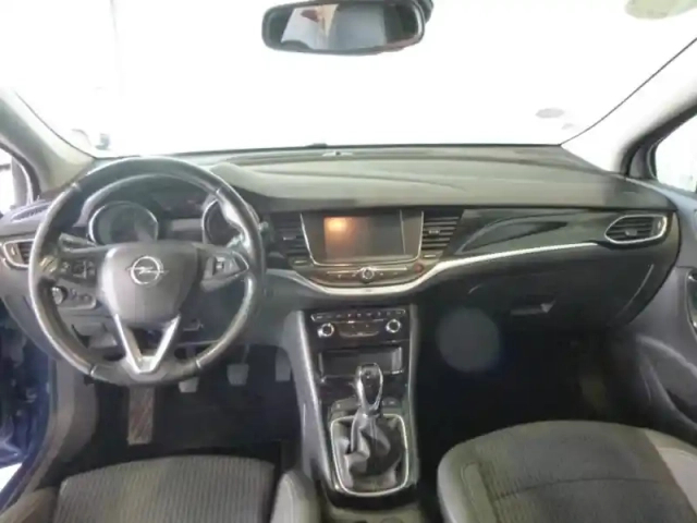 Opel Astra 1.2 turbo 110ch elegance business 6cv — photo 14