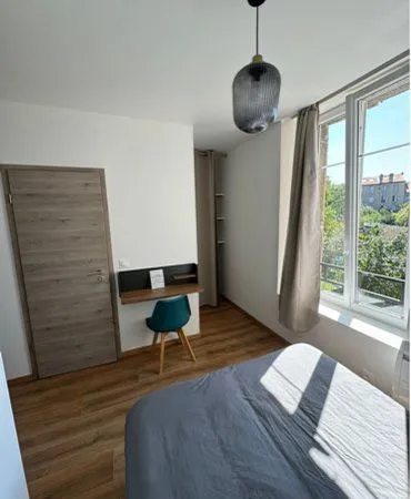 Studio dans colocation