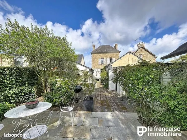 Maison 7 pièces 145 m²