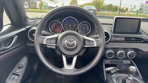 Mazda MX5 2.0 Skyactiv-G 160 - Sport Line – 2017 – 36725 km – Essence – Boîte Manuelle — photo 37