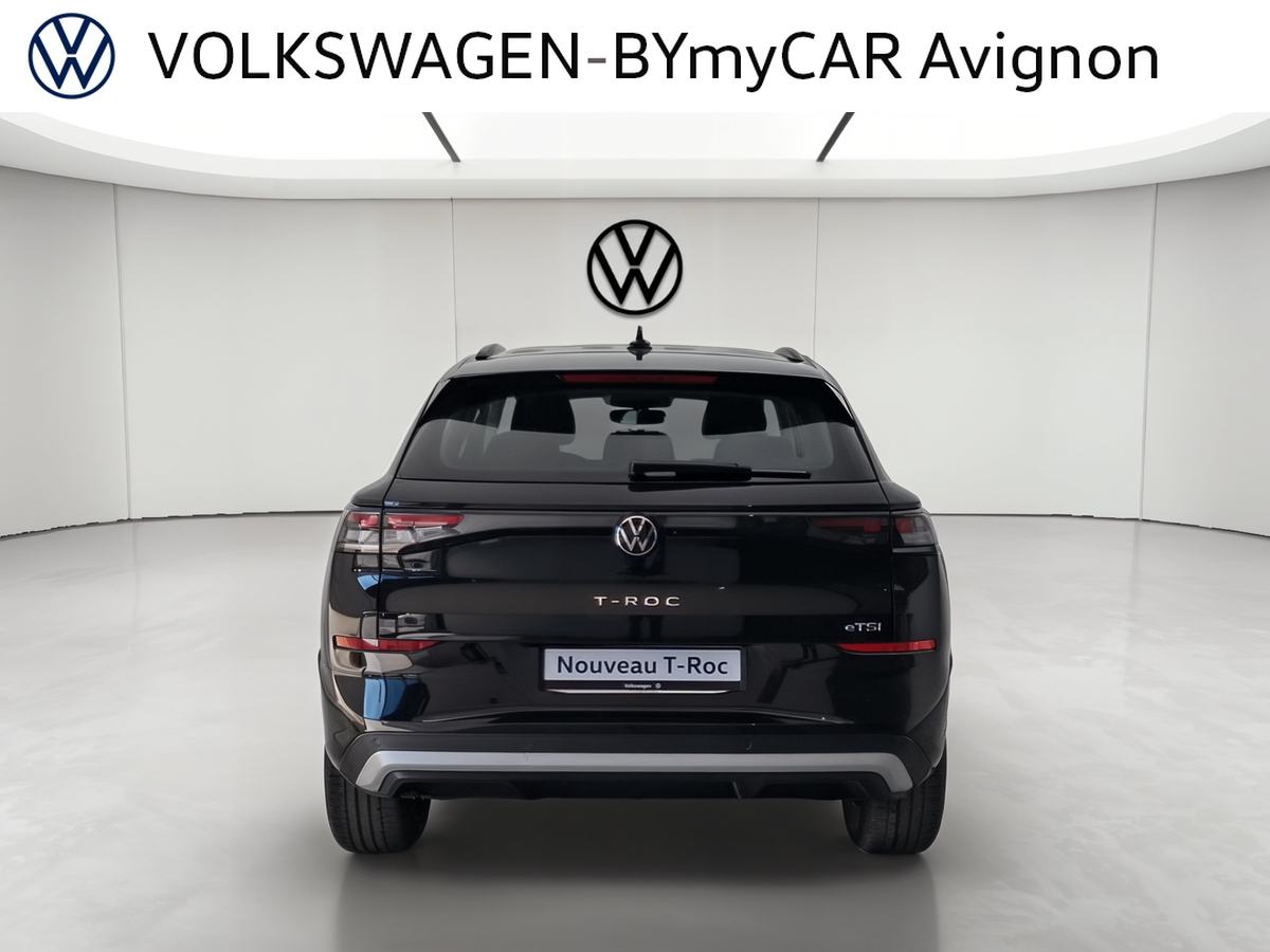Volkswagen T-Roc 1.5 eTSI EVO2 Hybrid 116 ch DSG7 — photo 4