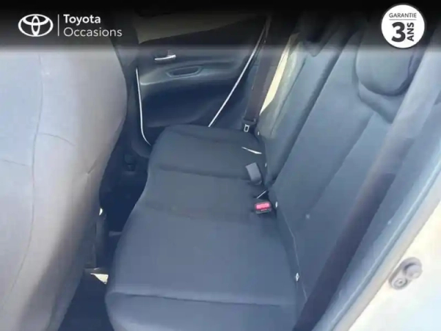 Toyota Aygo X 1.0 vvt-i 72ch dynamic — photo 12