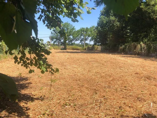 Terrain 1958 m²