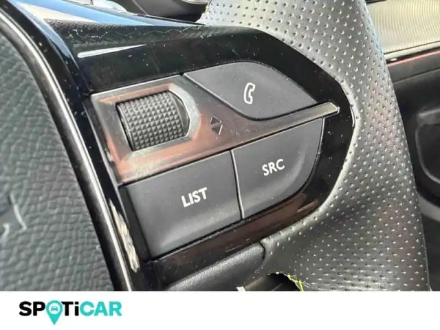 Peugeot 2008 1.2 puretech 130ch s&amp;s gt eat8 — photo 14