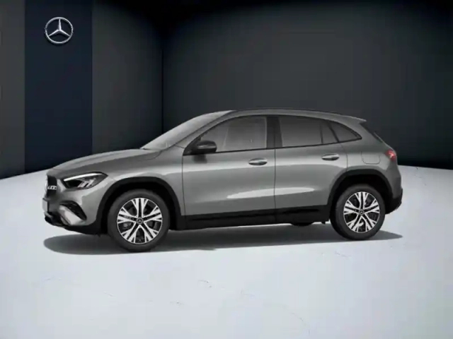 Mercedes Gla 200 d progressive line — photo 28