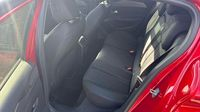 Peugeot 308 1.2 Hybrid 145ch GT e-DCS6 — photo 13