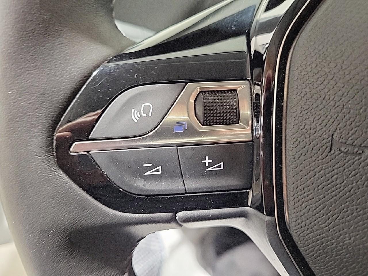 Peugeot 208 puretech 75 s&s bvm5 active pack — photo 18