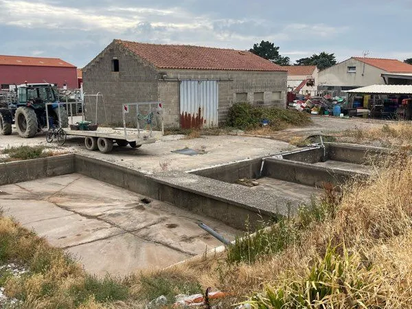 Bâtiment professionnel ostréicole