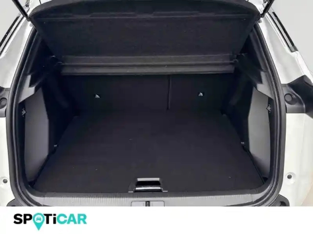 Peugeot 2008 1.2 puretech 130ch s&amp;s gt eat8 — photo 5