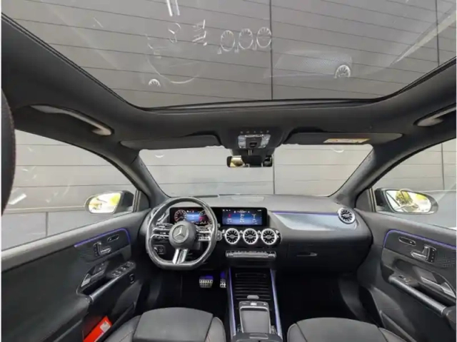 Mercedes Gla 180 d — photo 11