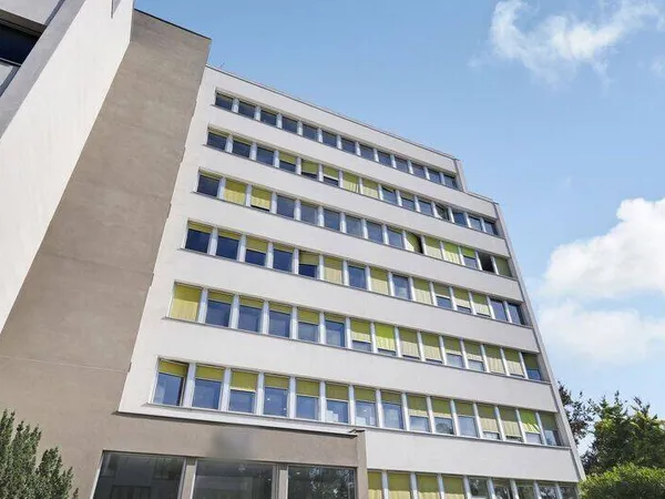 Bureaux 251 m²