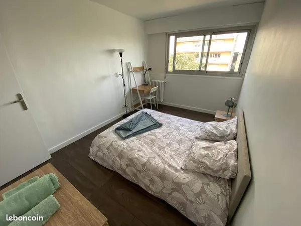 Chambre meublée 11 m² en colocation, lumineuse, Saint-Herblain (Nantes Ouest)