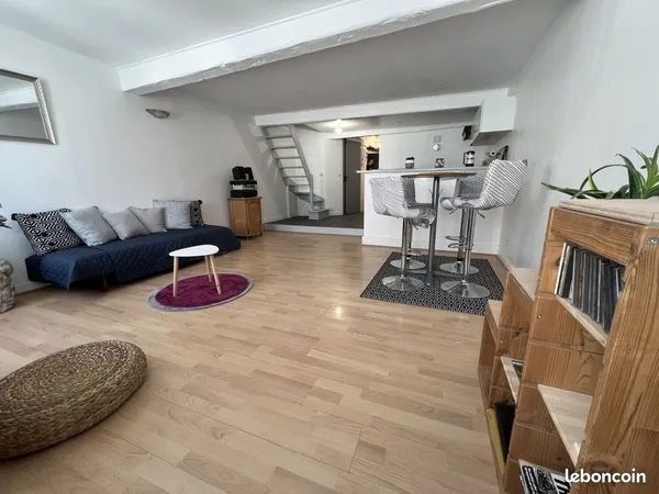 Appartement 3 pièces, 2 chambres, 75 m2 centre ville