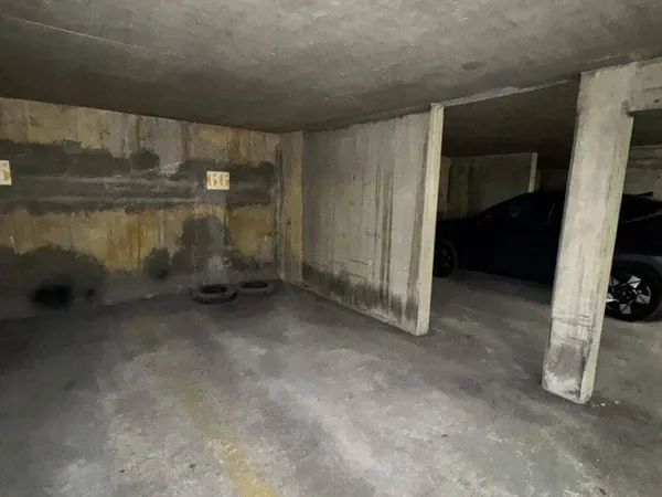 Parking 9 m²