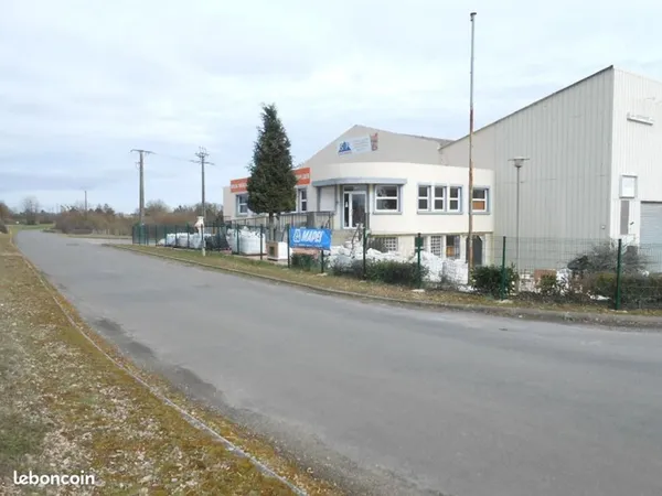 Bureaux 186 m²