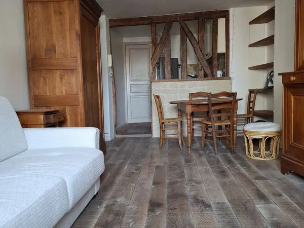 Studio 1 pièce 27 m²
