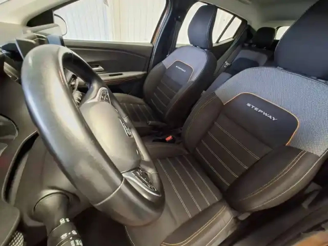 Dacia Sandero tce 90 — photo 18