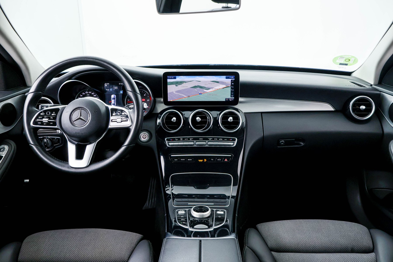 Mercedes Classe C — photo 11