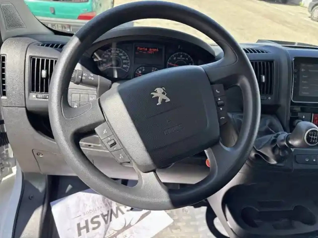 Peugeot Boxer fourgon tole 3.5 t l3h2 bluehdi 140 s&amp;s bvm6 — photo 26