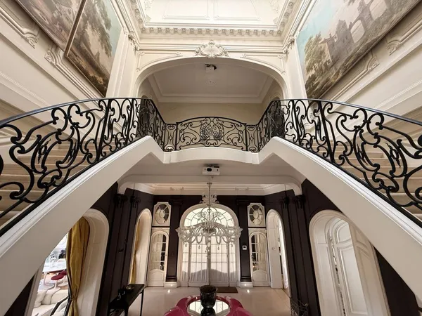Maison de luxe 12 pièces 381 m²