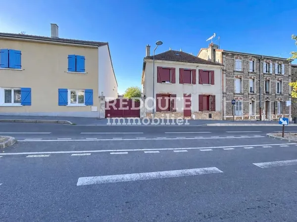 CHÂLONS EN CHAMPAGNE - À VENDRE - ENSEMBLE IMMOBILIER