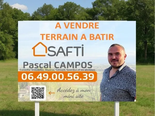 Terrain plat constructible et viabilisé de 703m²