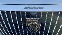 Peugeot 2008 1.2 Hybrid 145ch GT e-DCS6 — photo 30
