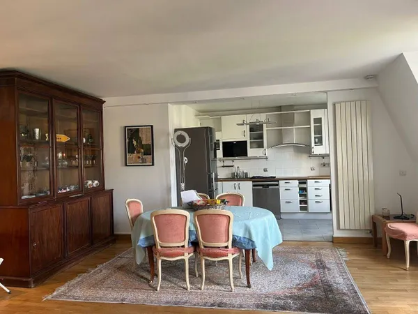 Duplex 4 pièces 140 m²