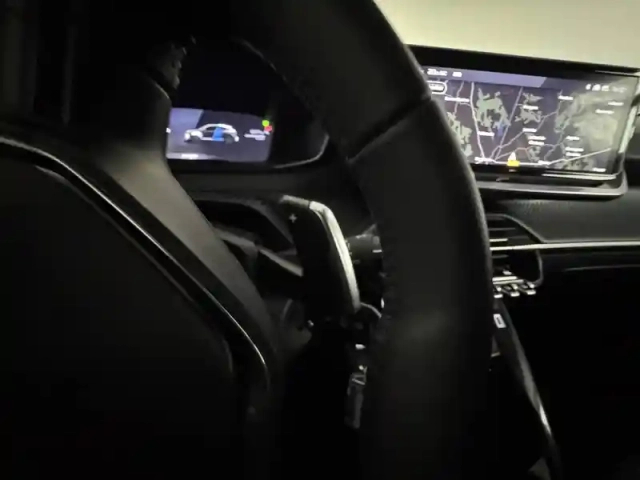 Peugeot 208 hybrid 100 e-dcs6 — photo 106