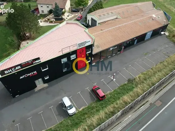 10 Min du Puy en Velay! Local d'activités sur 2074m2 de terrain