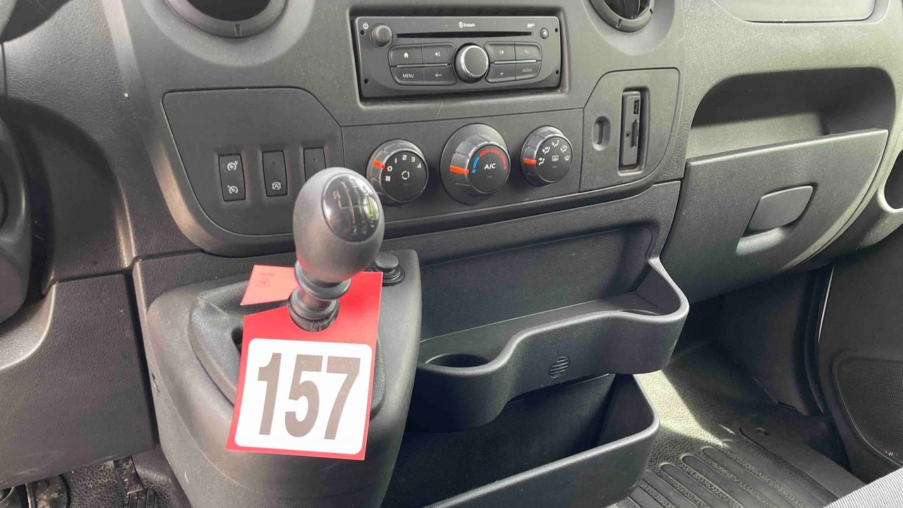 Renault MASTER FGN L2H2 3.5t 2.3 dCi 145 ENERGY E6 — photo 18