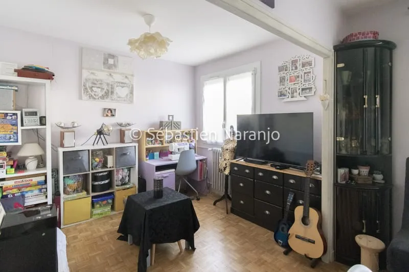 Photo 3