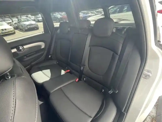 Mini Mini clubman cooper 136ch edition premium plus bva7 — photo 5
