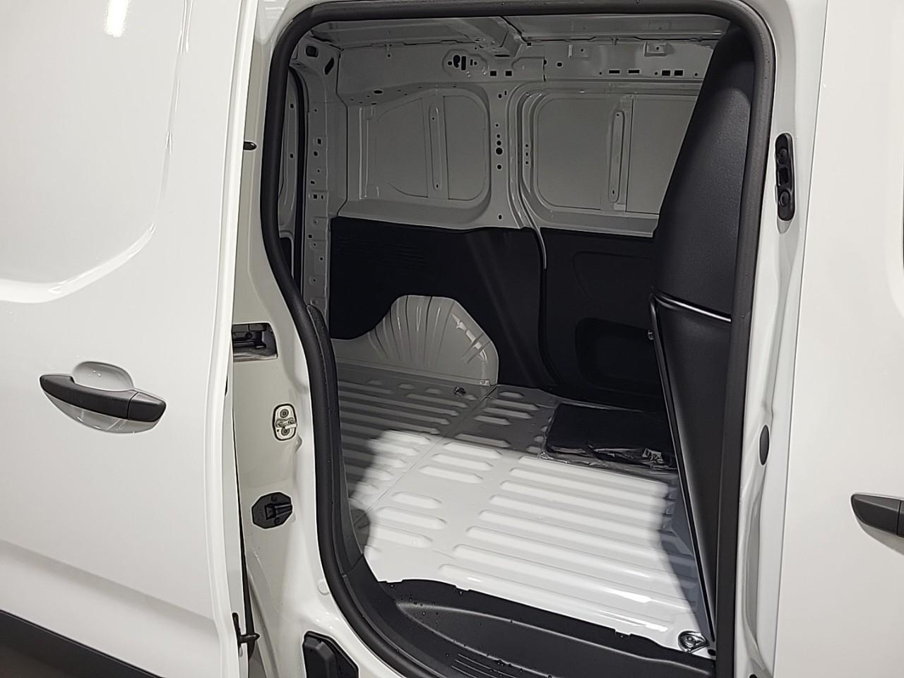 Citroën Berlingo van m diesel 100 ch manuelle — photo 13