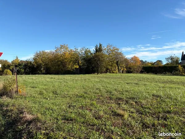 Terrain 719 m² Saint Georges Sur Moulon