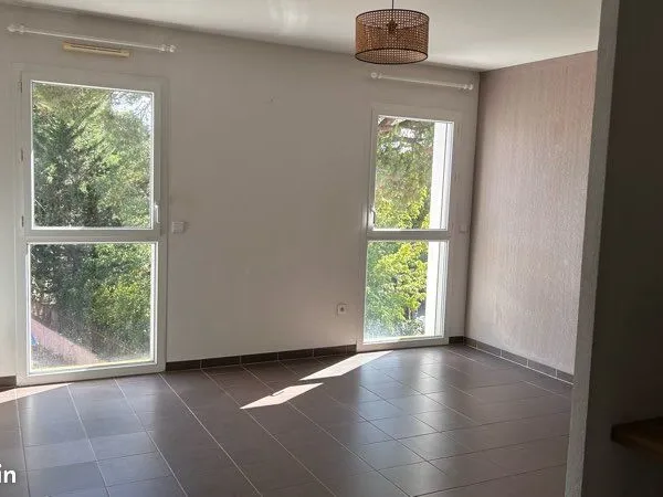 AV appartement T2 centre ville