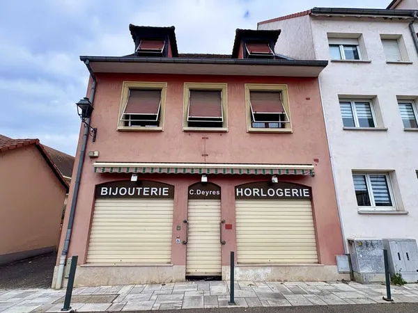 BENFELD Centre, maison 7 pièces avec local commercial