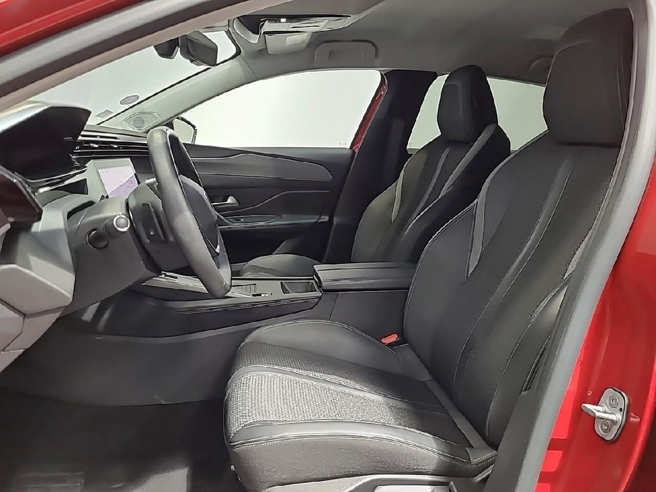 Peugeot 308 phev 180 e-eat8 allure pack — photo 10