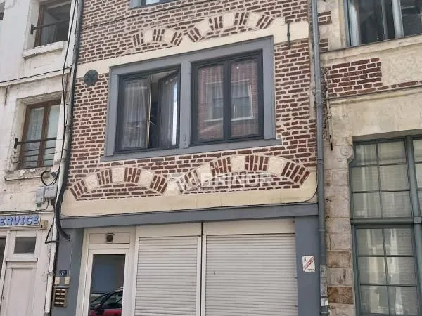 Immeuble de rapport 150 m²